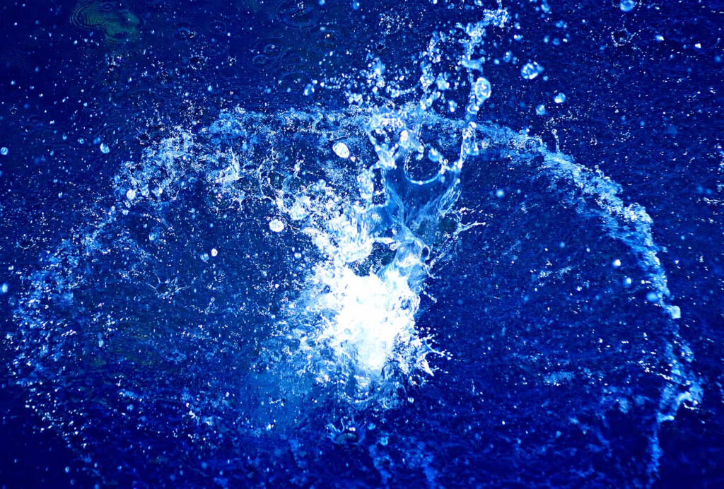 File Splash fluid Mechanics jpg Wikimedia Commons